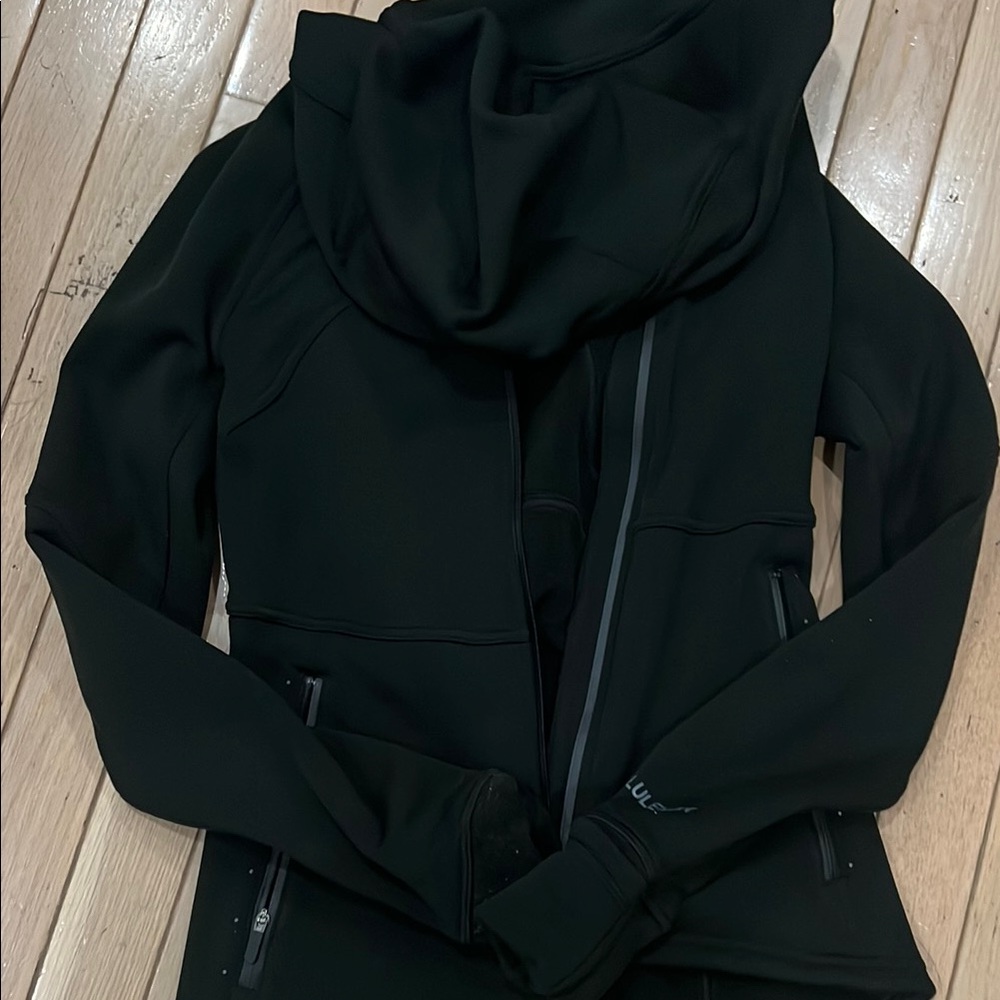 Lululemon jacket